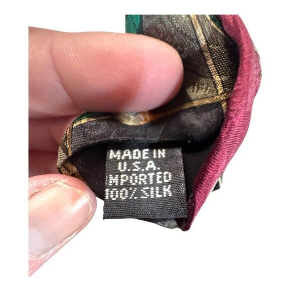 Lot Of 17 Vintage Tabasco Novelty Neckties Rare HTF Collection Peppers Christmas - Picture 16 of 16